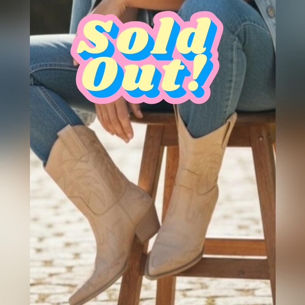 ‼️SOLD‼️Oasis Society Nantes Taupe Western Boots Size 8.5 Women's Ankle Booties